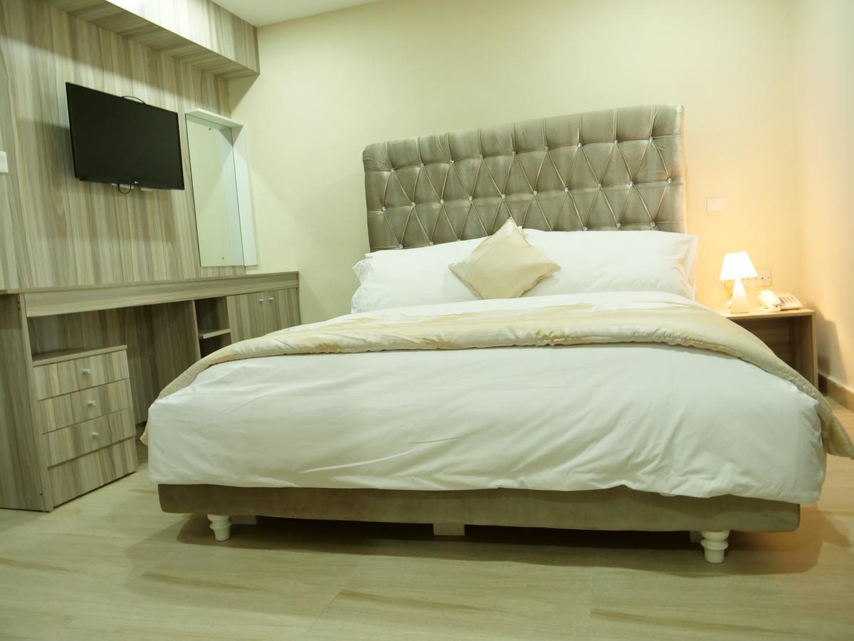 Alexia'S Place Hotel Lagos Zewnętrze zdjęcie