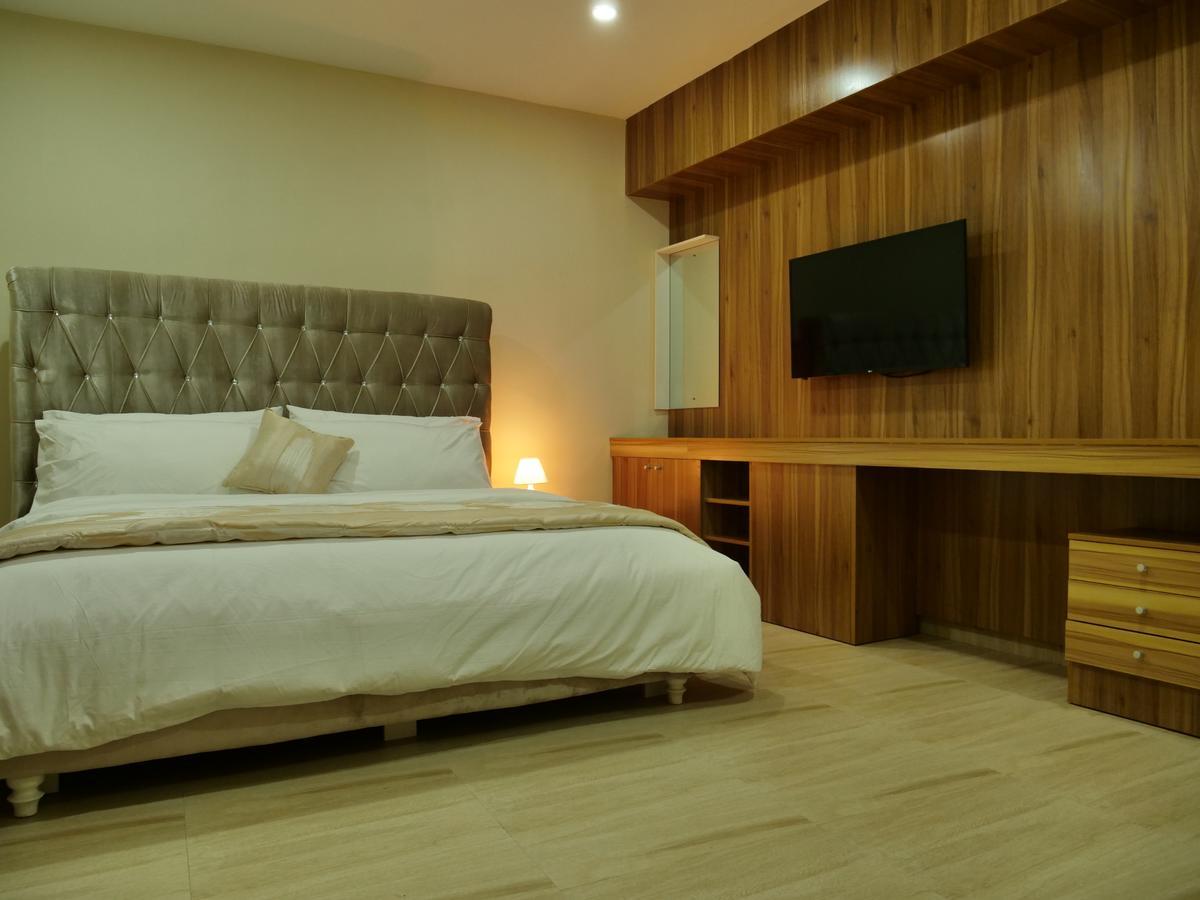 Alexia'S Place Hotel Lagos Zewnętrze zdjęcie